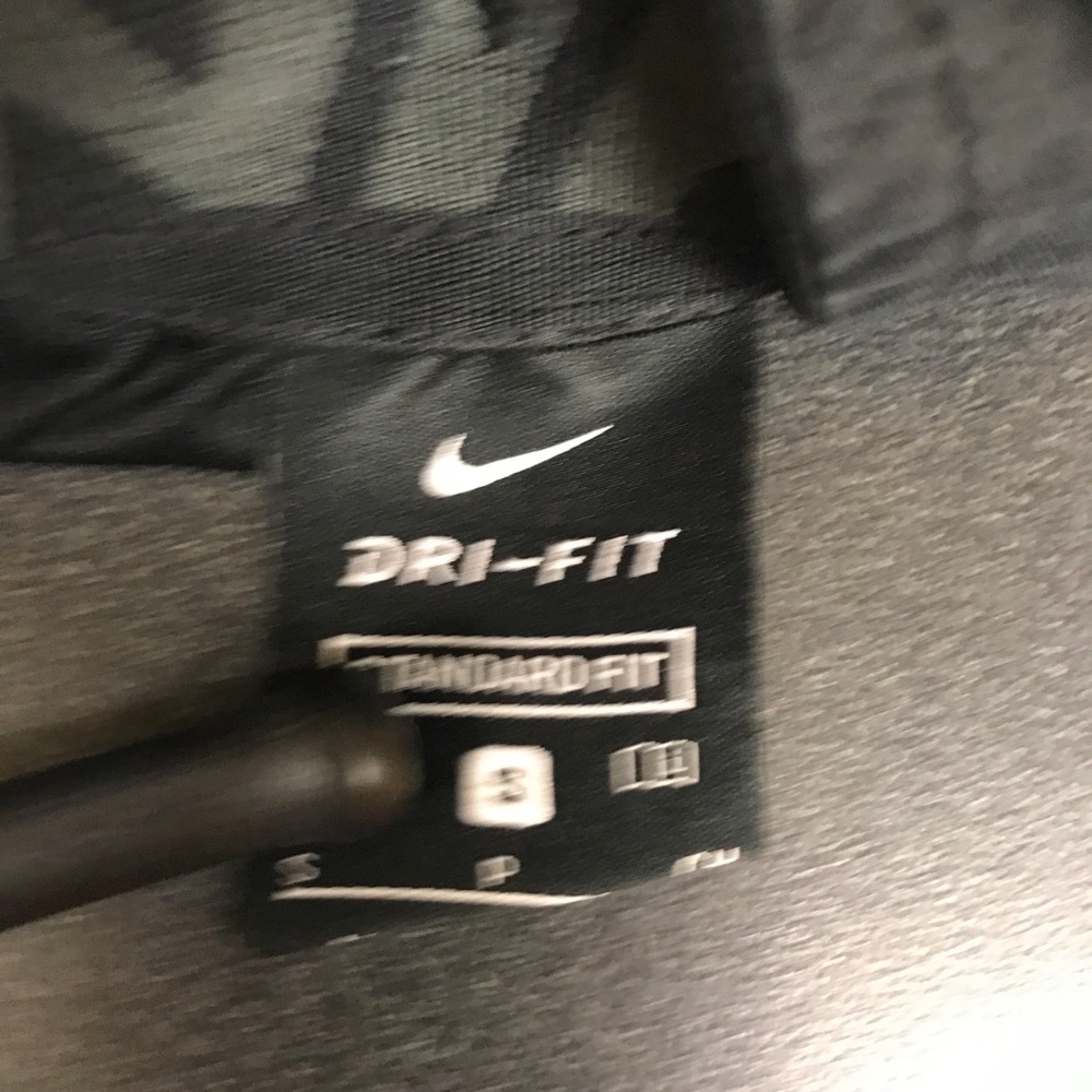 Nike Men’s Small Dri-Fit black shorts black gray athletic basketball - Picture 3 of 6